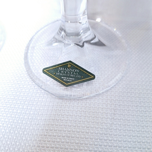 Shannon Crystal by Godinger "Cheers to The Irish" Set of four crystal goblets. - Picture 3 of 6